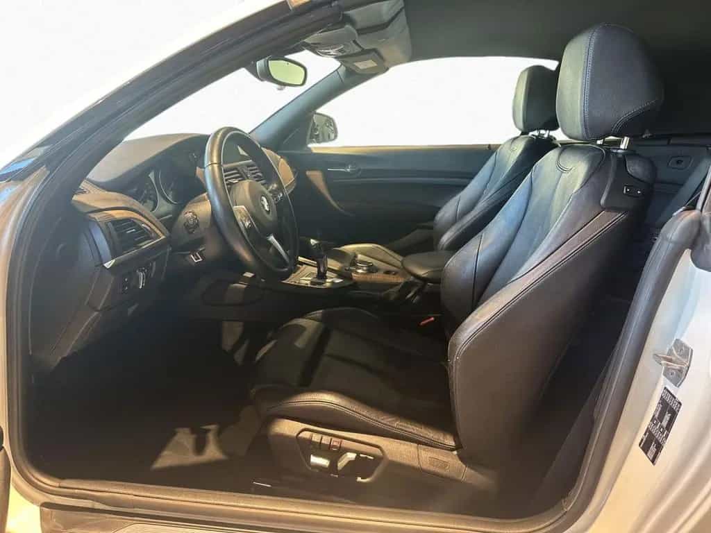 BMW 2 Series 230i Cabrio M Sport PDC SHZ AHK Tempo SpoSi Navi 01/2017-photo-8
