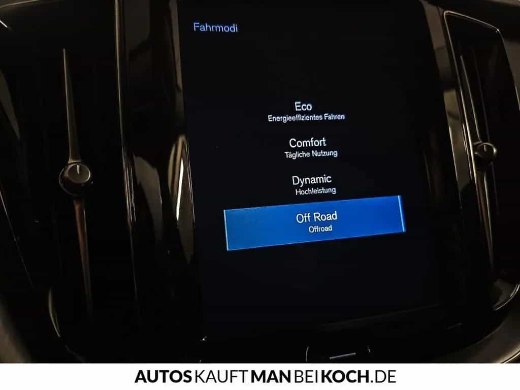 Volvo XC60 B5B Momentum Pro IntelliSPro STDHz AHK VLED 03/2021-photo-22