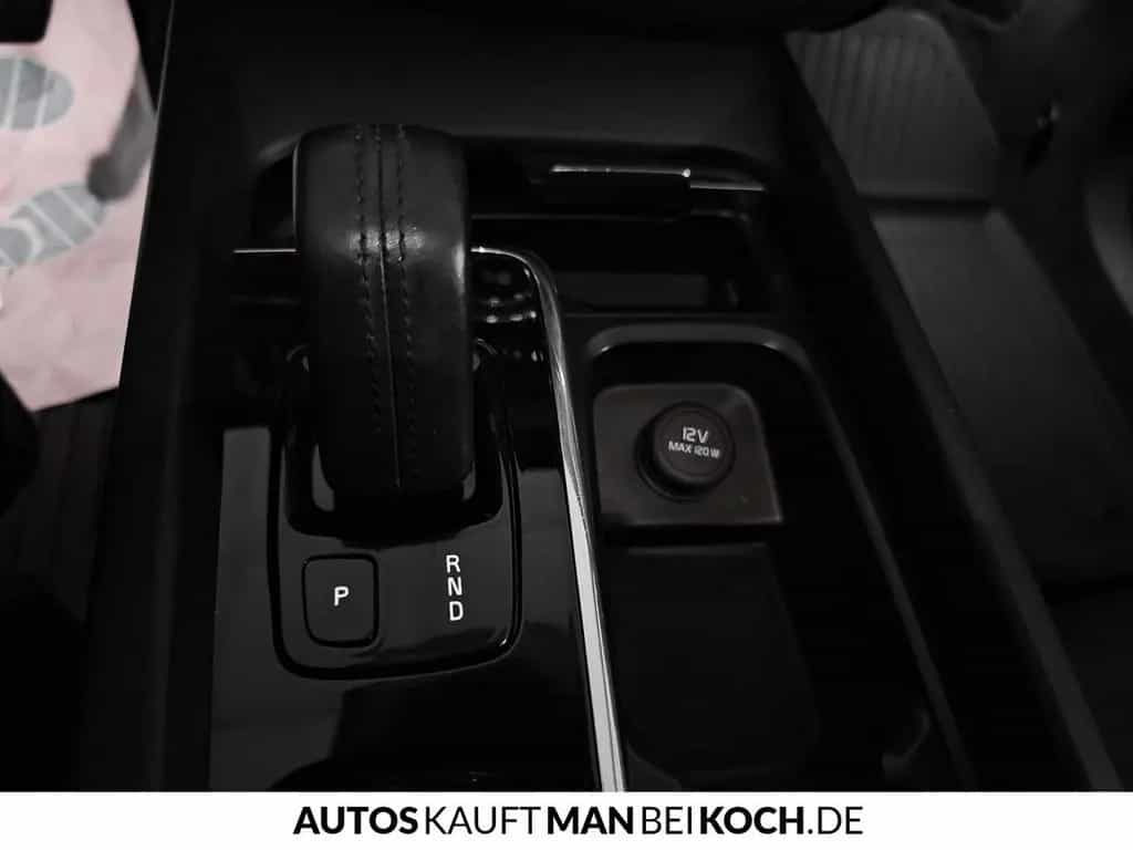Volvo XC60 B5B Momentum Pro IntelliSPro STDHz AHK VLED 03/2021-photo-28