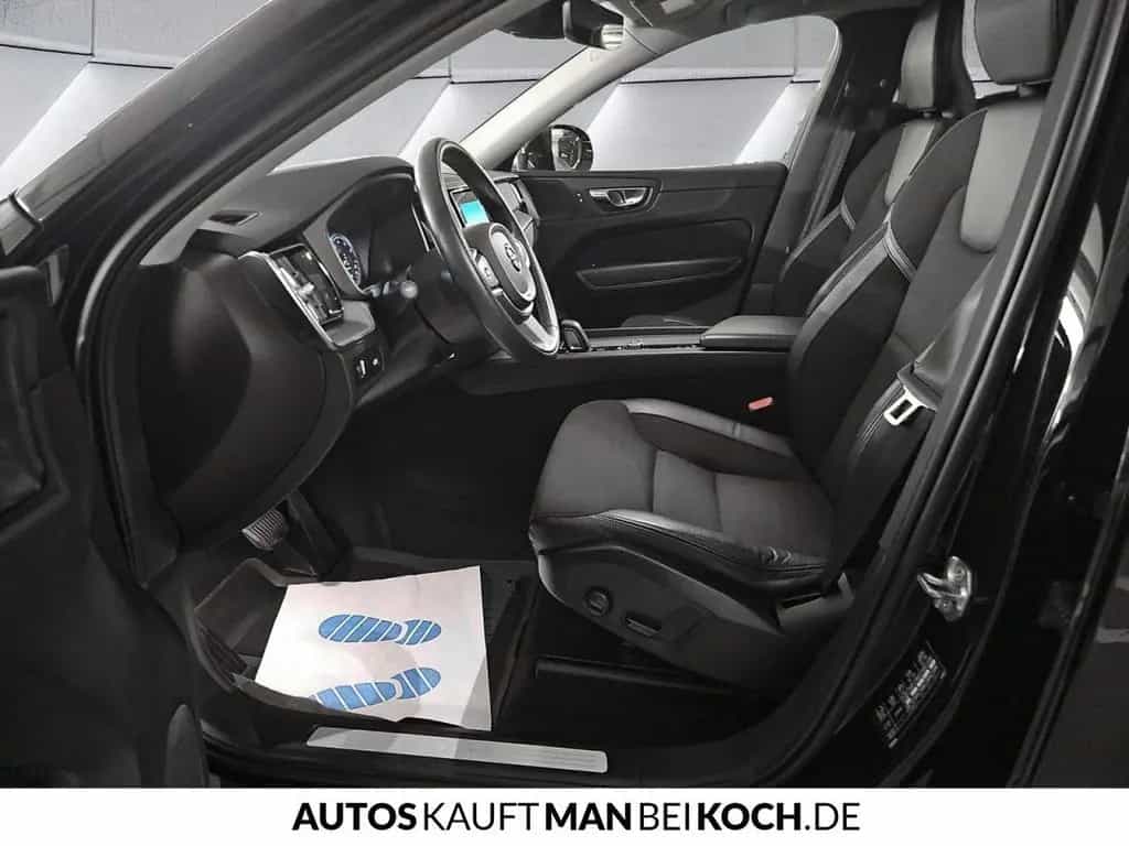 Volvo XC60 B5B Momentum Pro IntelliSPro STDHz AHK VLED 03/2021-photo-6