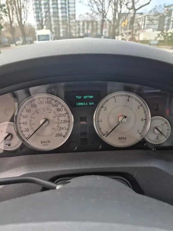 Chrysler 300C 12/2006-photo-14