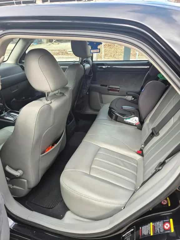 Chrysler 300C 12/2006-photo-9