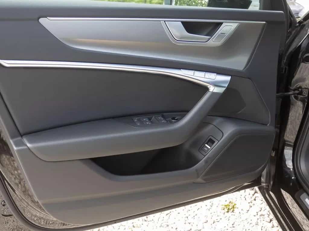 Audi A6 Avant Sport 50TDI qu Navi LED HuD Panorama AC 11/2021-photo-12