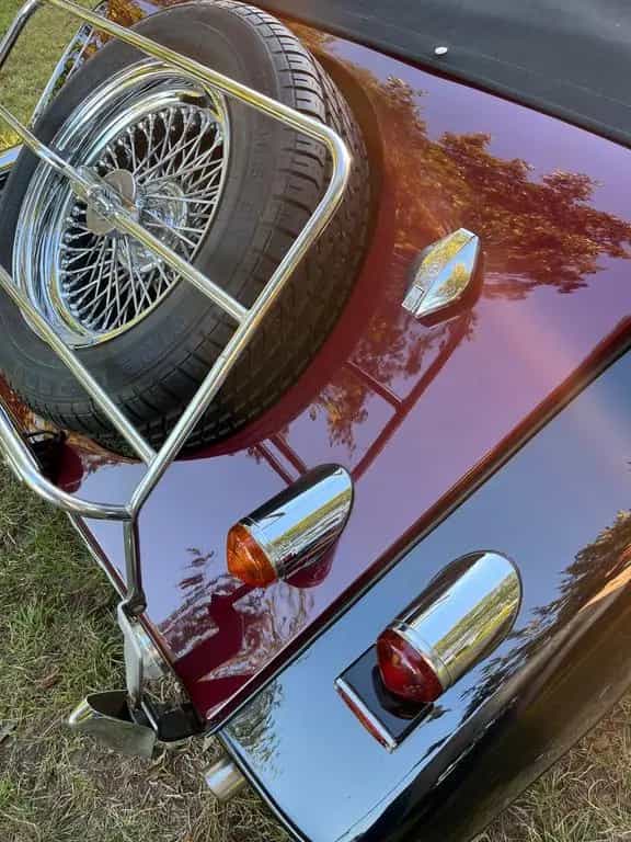 Morgan Plus 8 06/1985-photo-10