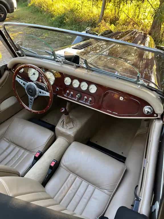 Morgan Plus 8 06/1985-photo-14