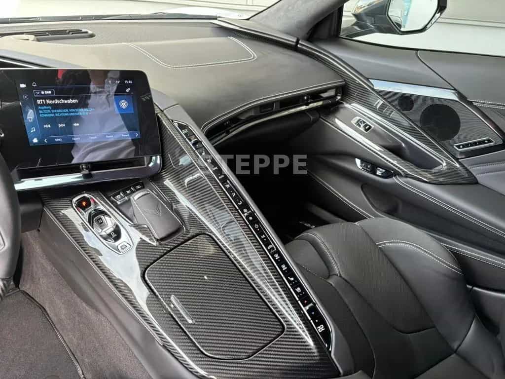 Corvette Z06 5,5V8 Coupe Europamodell 3LZ 08/2025-photo-16