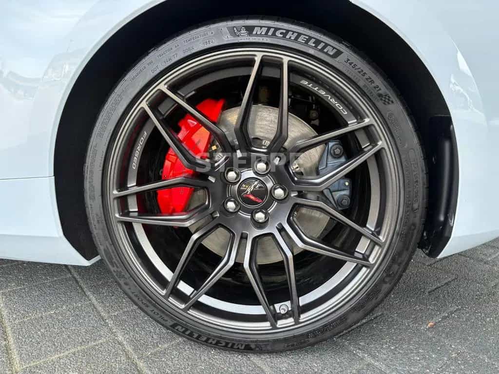 Corvette Z06 5,5V8 Coupe Europamodell 3LZ 08/2025-photo-7