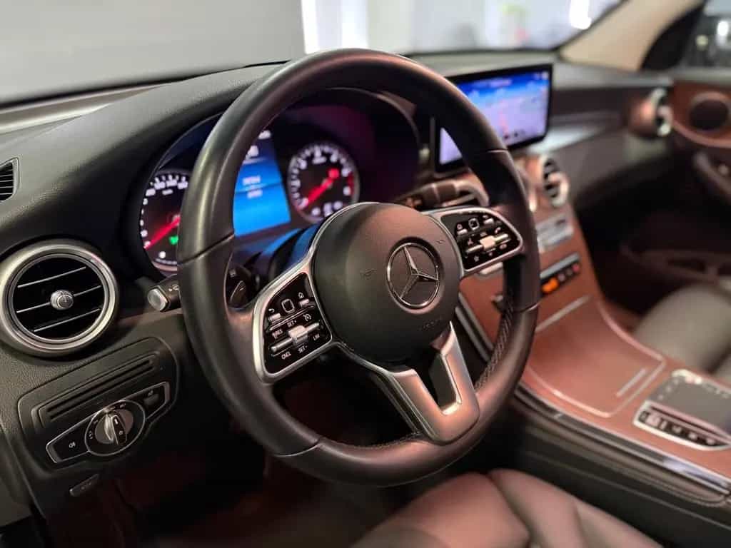 Mercedes-Benz GLC 220 d 9G 4M *PANO*LED*SHZ*CARPLAY*1.HAND* 02/2020-photo-13