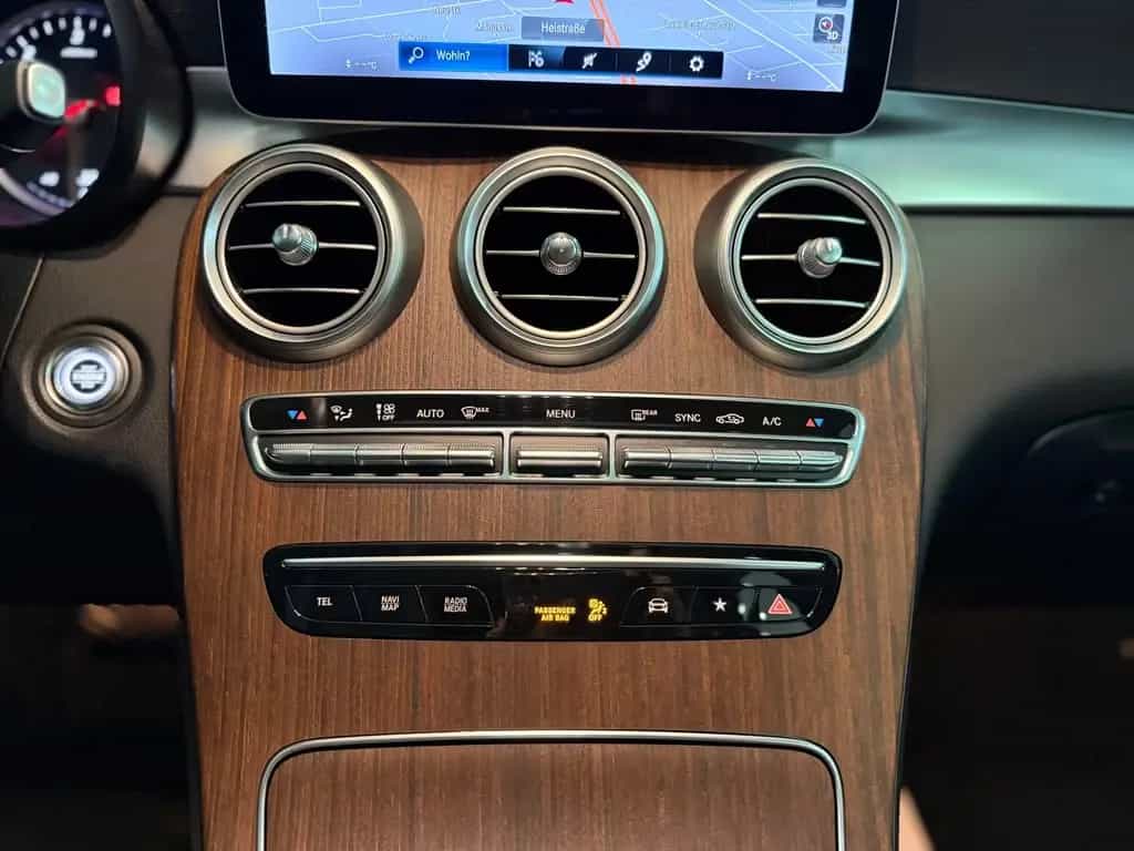Mercedes-Benz GLC 220 d 9G 4M *PANO*LED*SHZ*CARPLAY*1.HAND* 02/2020-photo-21