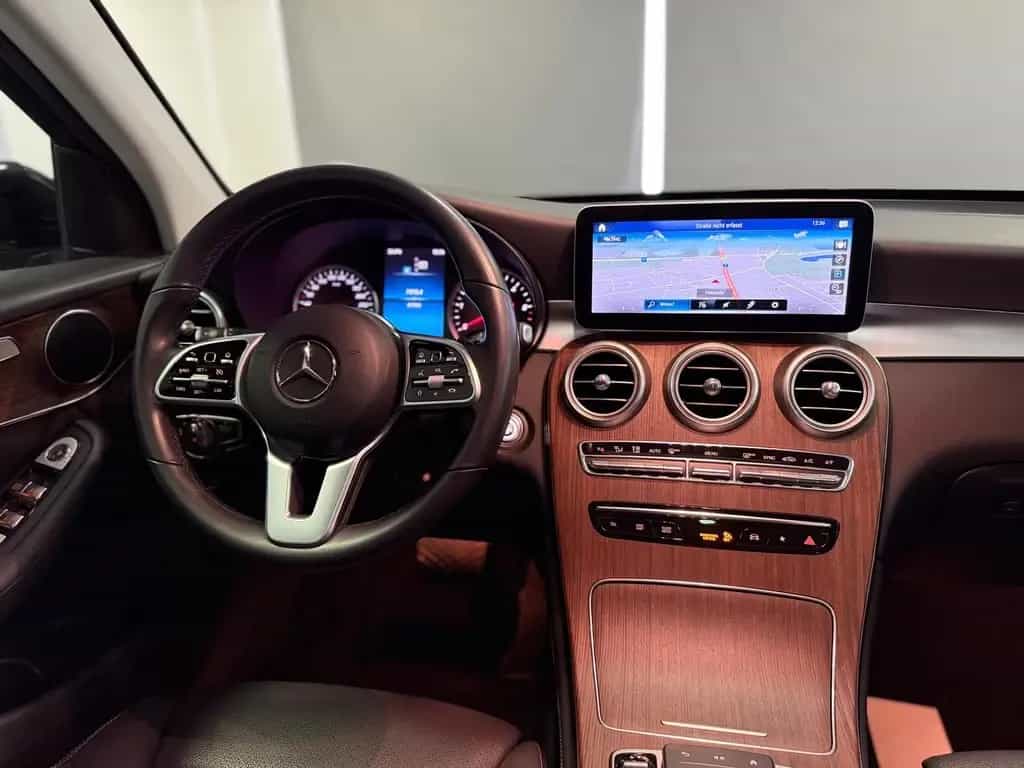 Mercedes-Benz GLC 220 d 9G 4M *PANO*LED*SHZ*CARPLAY*1.HAND* 02/2020-photo-23