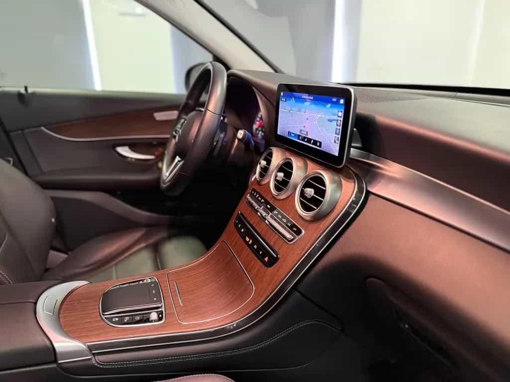 Mercedes-Benz GLC 220 d 9G 4M *PANO*LED*SHZ*CARPLAY*1.HAND* 02/2020-photo-24