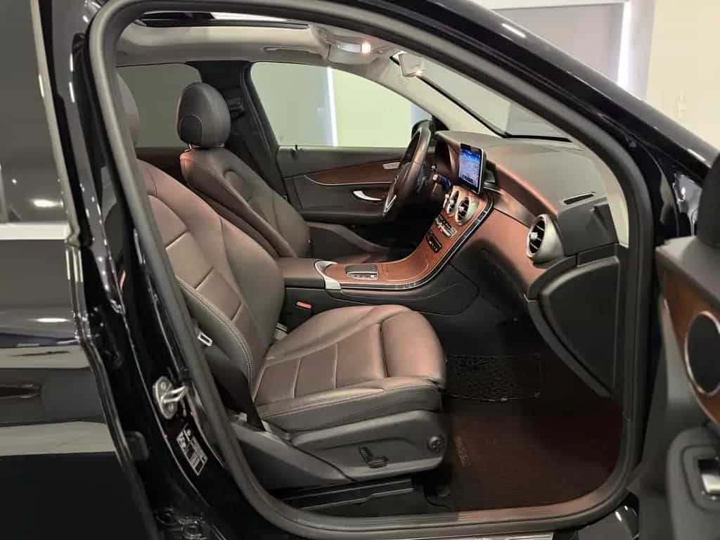 Mercedes-Benz GLC 220 d 9G 4M *PANO*LED*SHZ*CARPLAY*1.HAND* 02/2020-photo-25