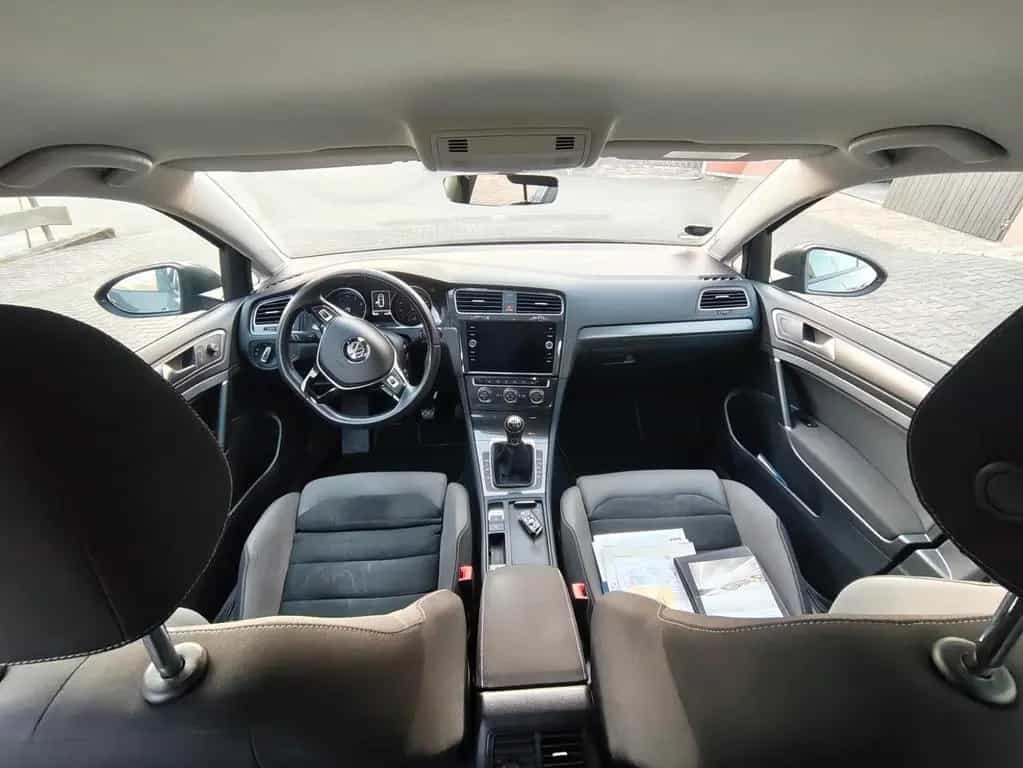 Volkswagen VW Golf 1.4 TSI 125 PS - 1. Hand, unfallfrei 10/2017-photo-10