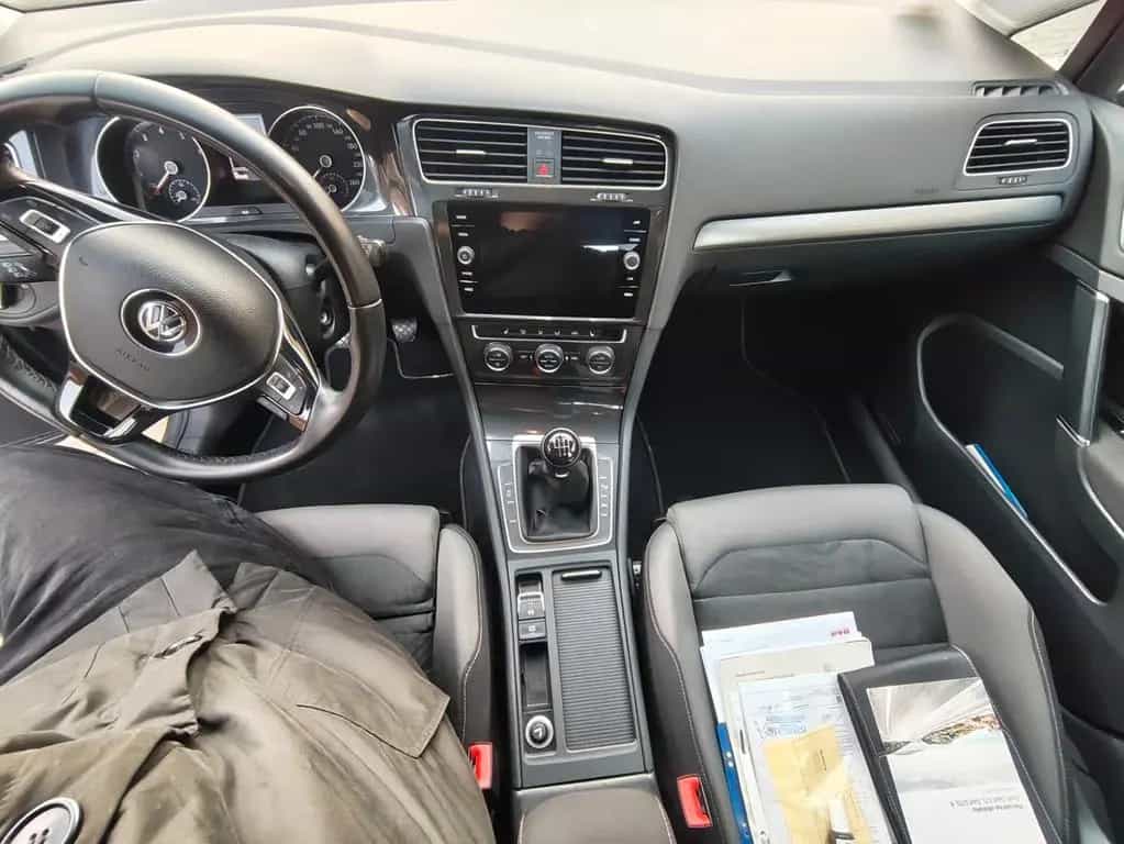Volkswagen VW Golf 1.4 TSI 125 PS - 1. Hand, unfallfrei 10/2017-photo-14