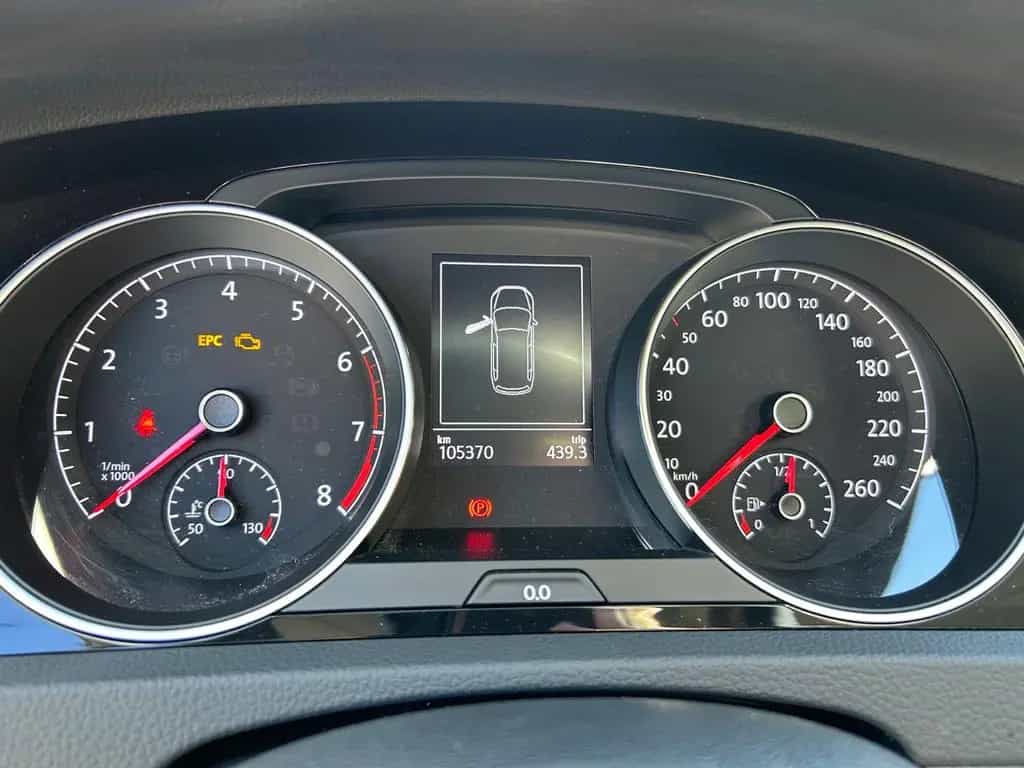 Volkswagen Golf 1.5 TSI ACT Sound Variant Sound 10/2017-photo-10