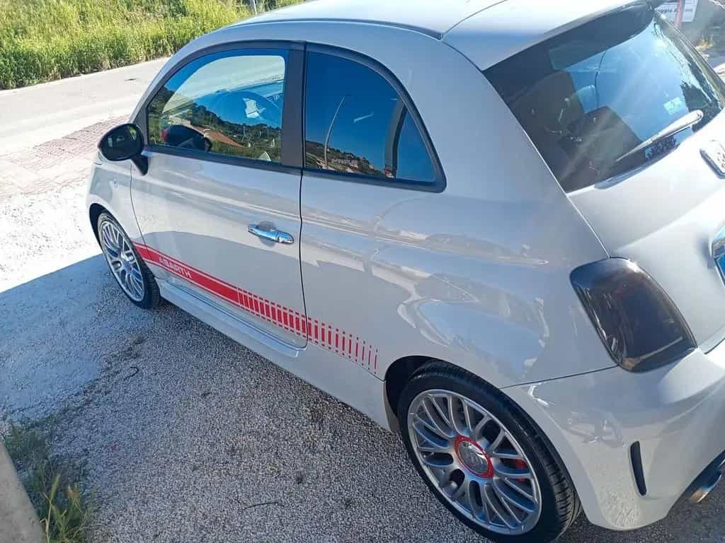 Abarth 500 1.4 Turbo T-Jet MTA Custom 04/2013-photo-2