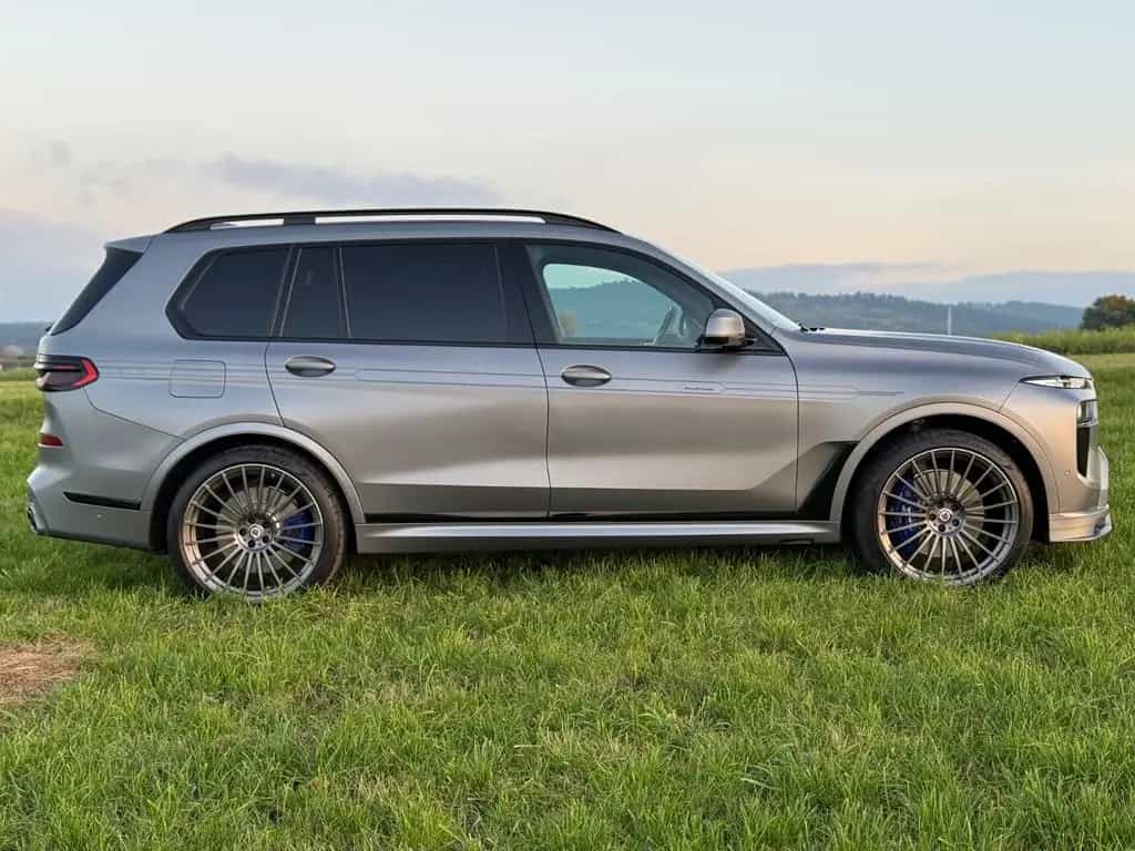 ALPINA XB7 4.4 Allrad - B&W 7Sitzer Standheizung AHK 07/2024-photo-3
