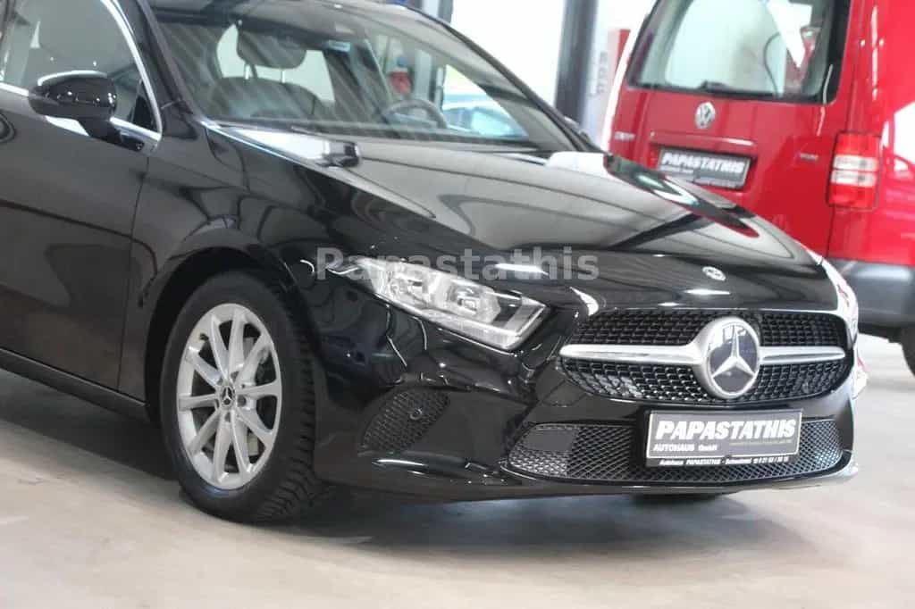 Mercedes-Benz A-Class 200 *WIDESCREEN*LED*NAVI*PDC*MBUX*SPUR* 06/2018-photo-0