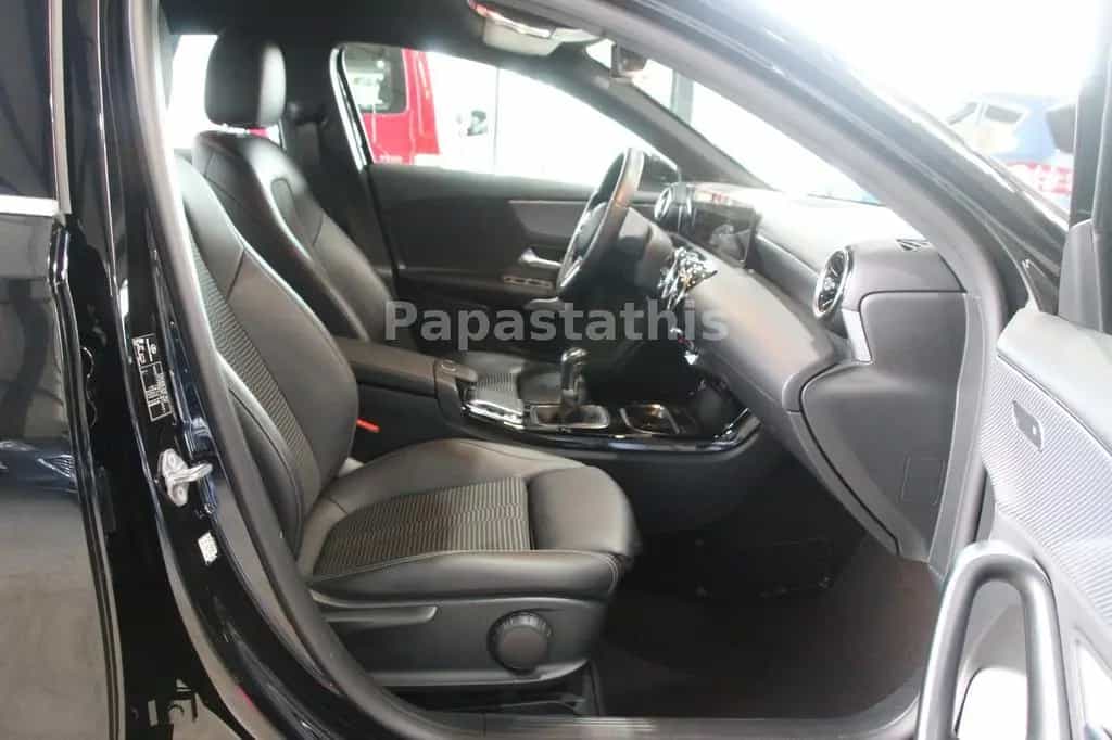 Mercedes-Benz A-Class 200 *WIDESCREEN*LED*NAVI*PDC*MBUX*SPUR* 06/2018-photo-15