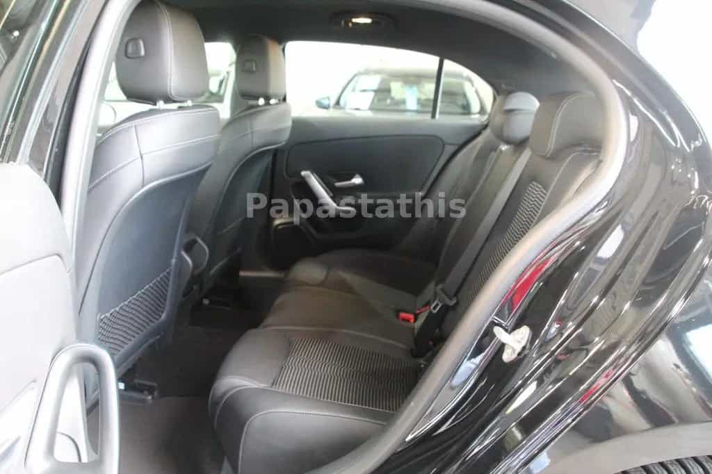 Mercedes-Benz A-Class 200 *WIDESCREEN*LED*NAVI*PDC*MBUX*SPUR* 06/2018-photo-17