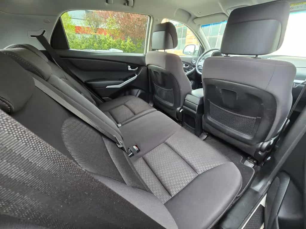 Ssangyong Korando 2.0 e-XGi 200 Crystal 2WD 01/2017-photo-17