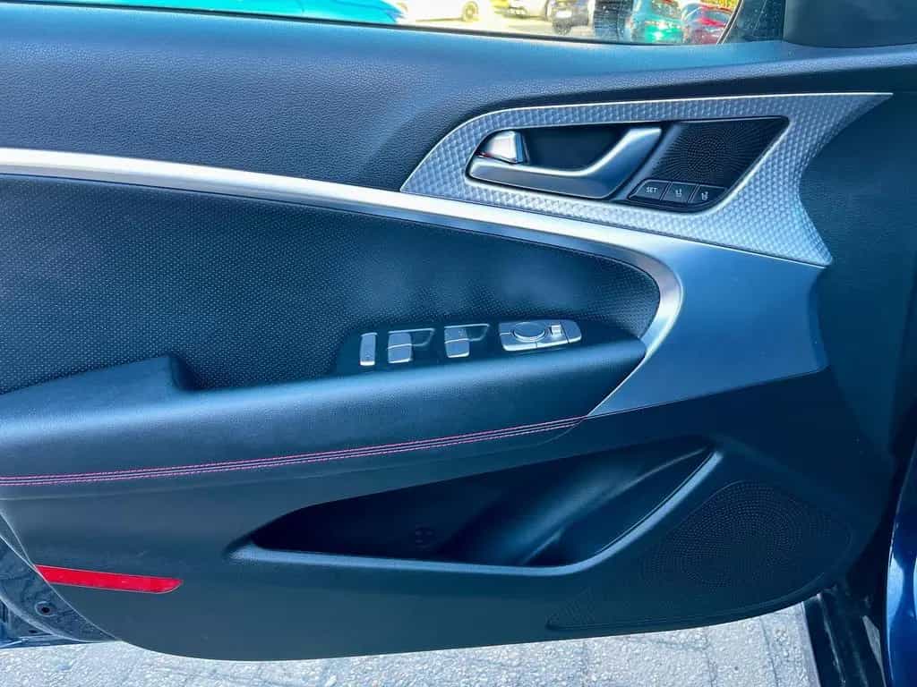 Genesis G70 2.0 T-GDI KAT 08/2022-photo-22