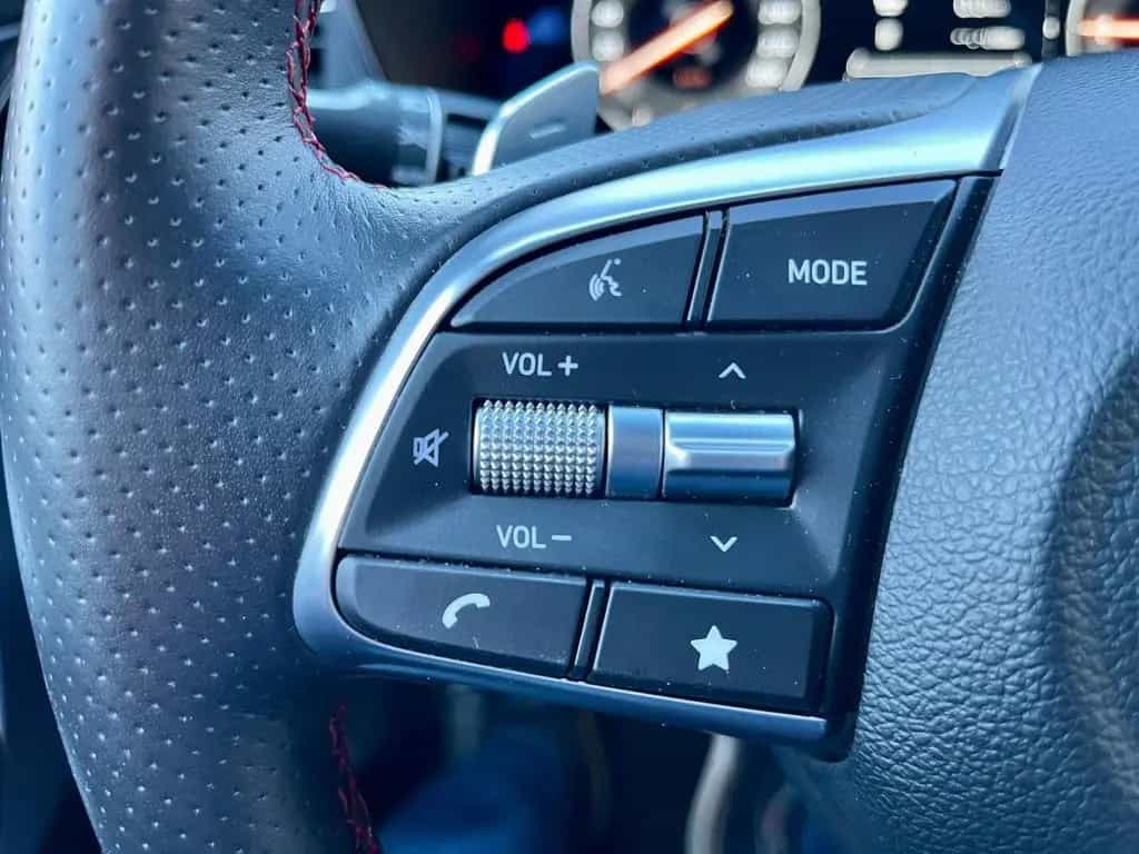 Genesis G70 2.0 T-GDI KAT 08/2022-photo-29
