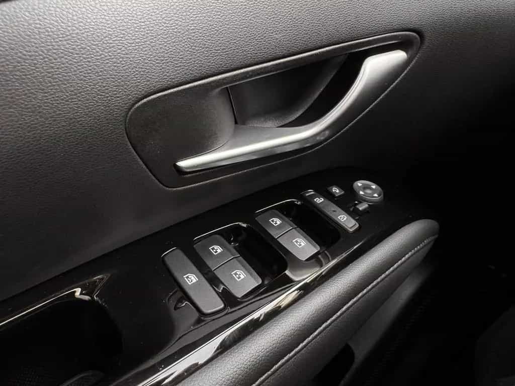 Hyundai TUCSON 1.6 T-GDI 4WD ACC°PANO°KAMERA°LED°NAVI 02/2021-photo-34