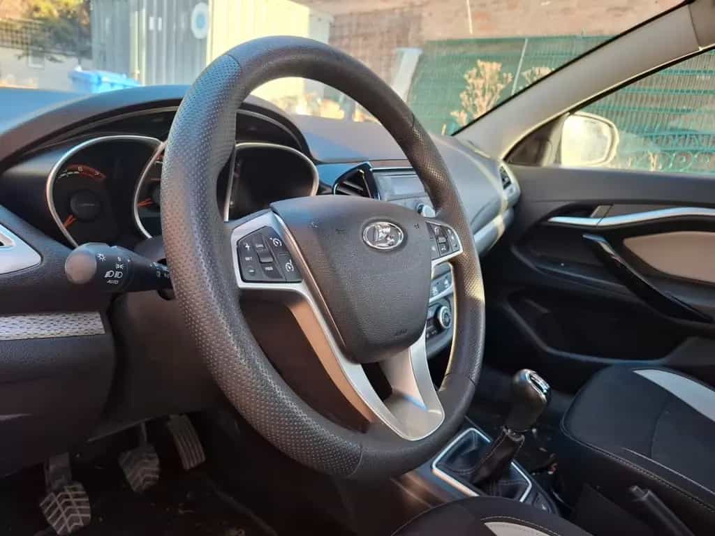 Lada Vesta 1.6 16V SW Cross Luxus Cross Luxus 07/2019-photo-0