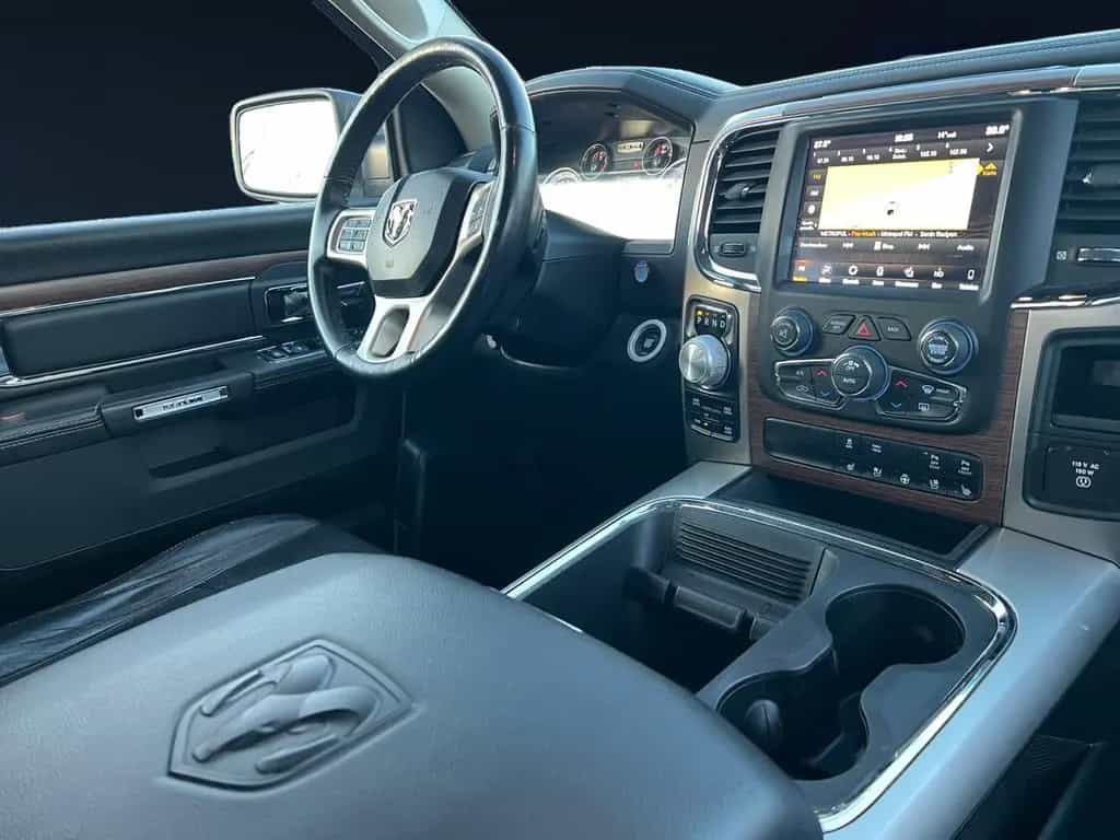 Dodge RAM 1500 Quad Cab 5,7 HEMI 4x4 "Laramie" LPG 05/2020-photo-11