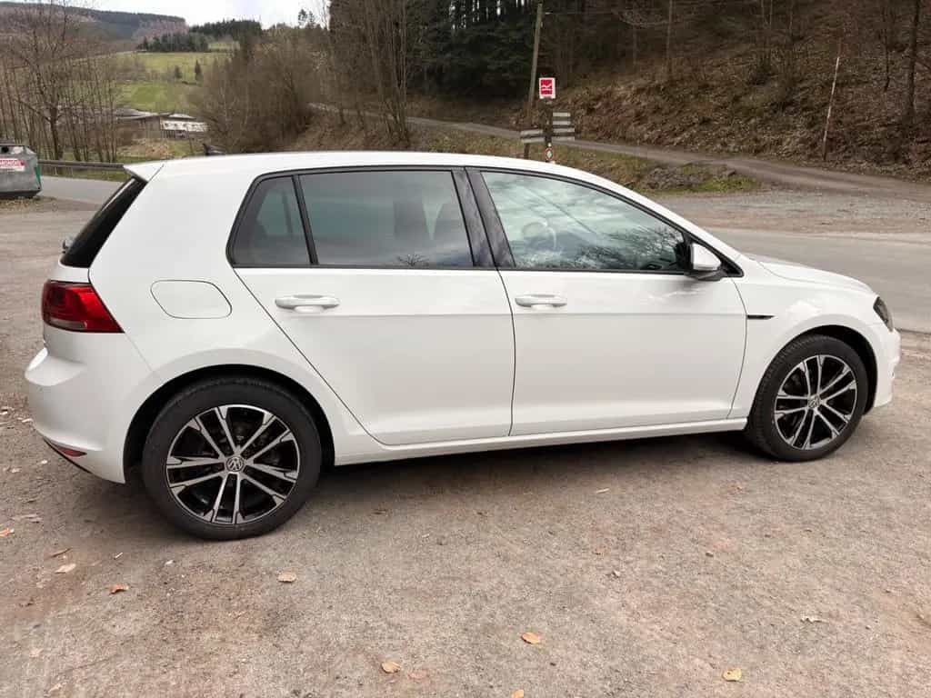Volkswagen Golf 1.4 TSI 92kW BMT LOUNGE LOUNGE 02/2015-photo-0