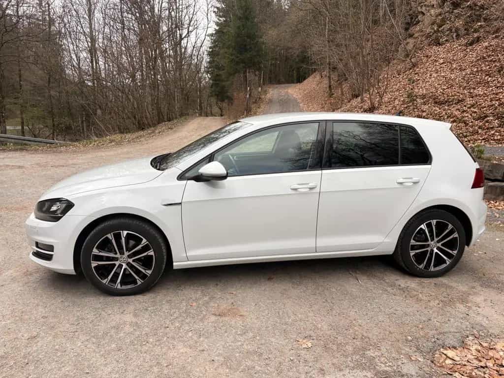 Volkswagen Golf 1.4 TSI 92kW BMT LOUNGE LOUNGE 02/2015-photo-3