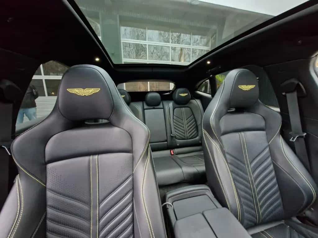 Aston Martin DBX707 1.Hand 8-Fach Carbon Panorama 10/2023-photo-18