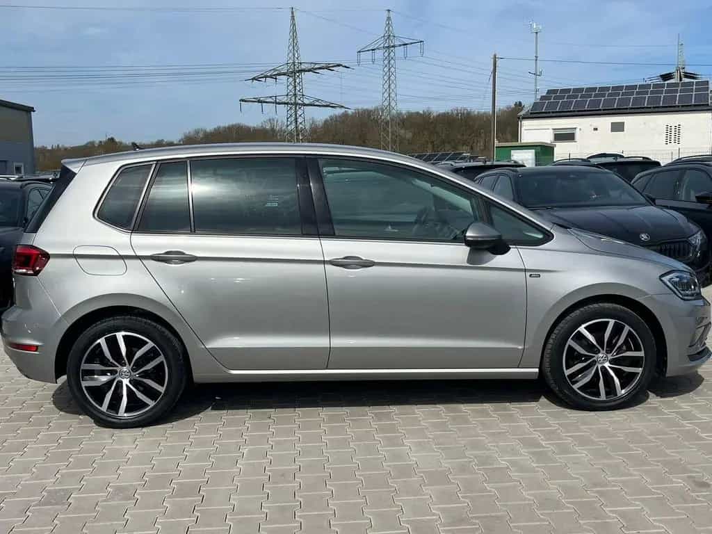 Volkswagen Golf Sportsvan 1.5 TSI DSG Join LED*ACC*KAMERA 02/2018-photo-1