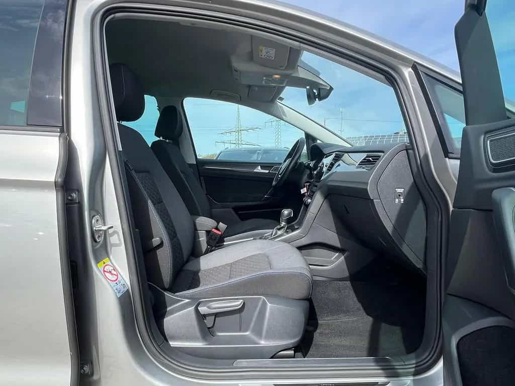 Volkswagen Golf Sportsvan 1.5 TSI DSG Join LED*ACC*KAMERA 02/2018-photo-17