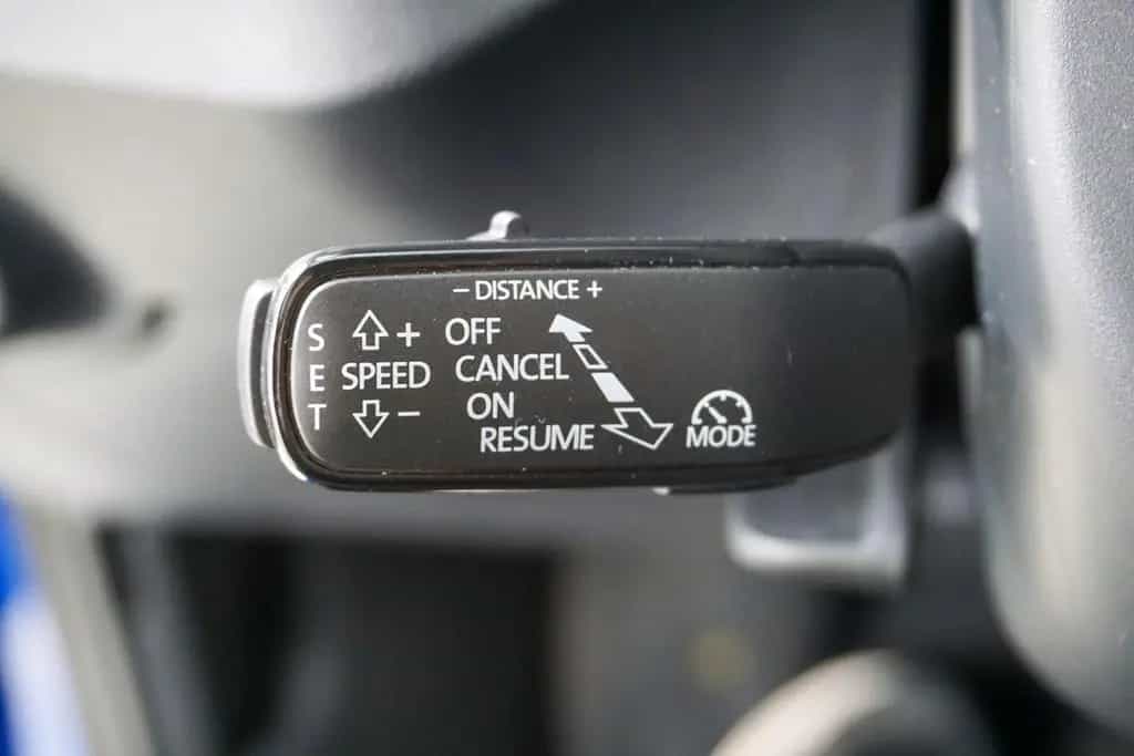 Skoda Scala Style ACC Kamera Kessy LED 10/2019-photo-16