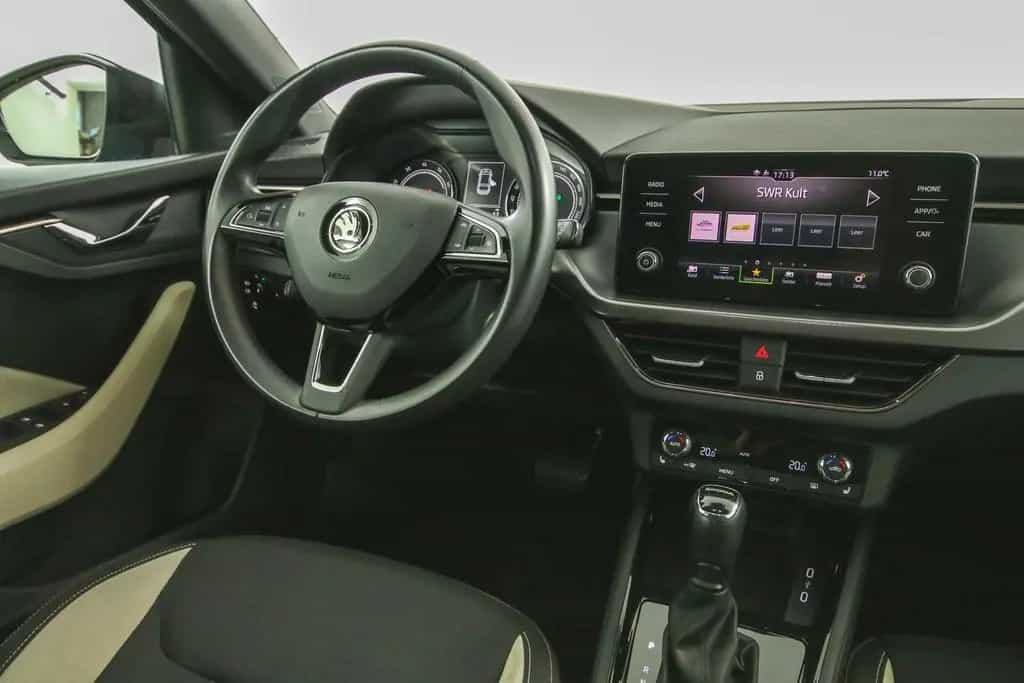 Skoda Scala Style ACC Kamera Kessy LED 10/2019-photo-7