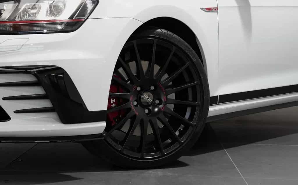 Volkswagen Golf GTI Clubsport BMT*SCHALE*ACC*NAVI* 05/2016-photo-8