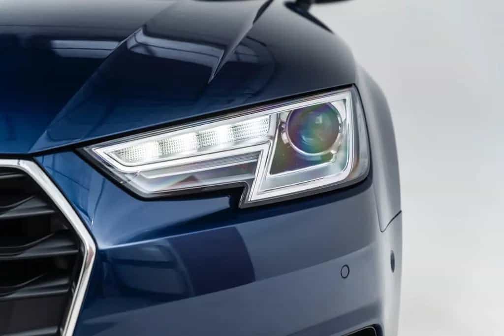 Audi A4 2.0 TDI Lim. quattro 4x4*Scheckheft 09/2016-photo-17