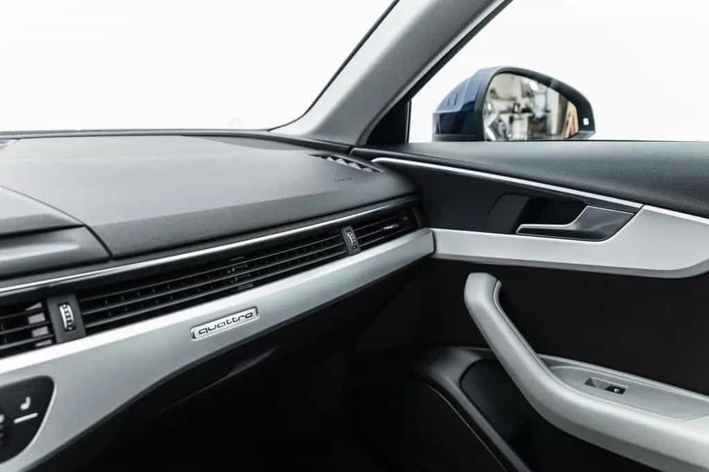 Audi A4 2.0 TDI Lim. quattro 4x4*Scheckheft 09/2016-photo-37