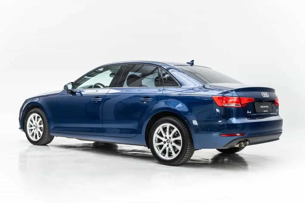 Audi A4 2.0 TDI Lim. quattro 4x4*Scheckheft 09/2016-photo-4