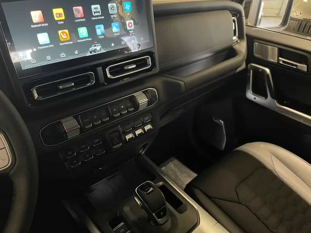 BAW 212 2.0 Diesel 4x4 AT null-photo-12