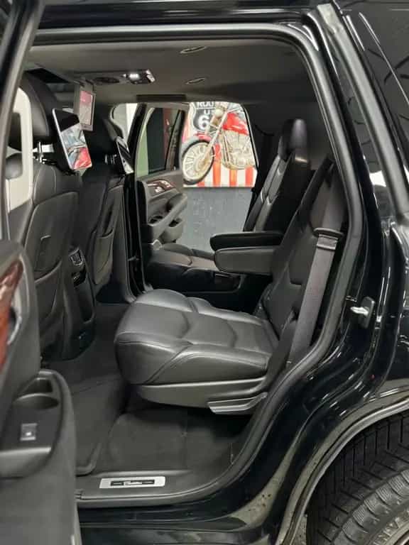Cadillac Escalade 6.2 Platinum / HUD / 360° / 7Sitzer/LPG 07/2015-photo-20