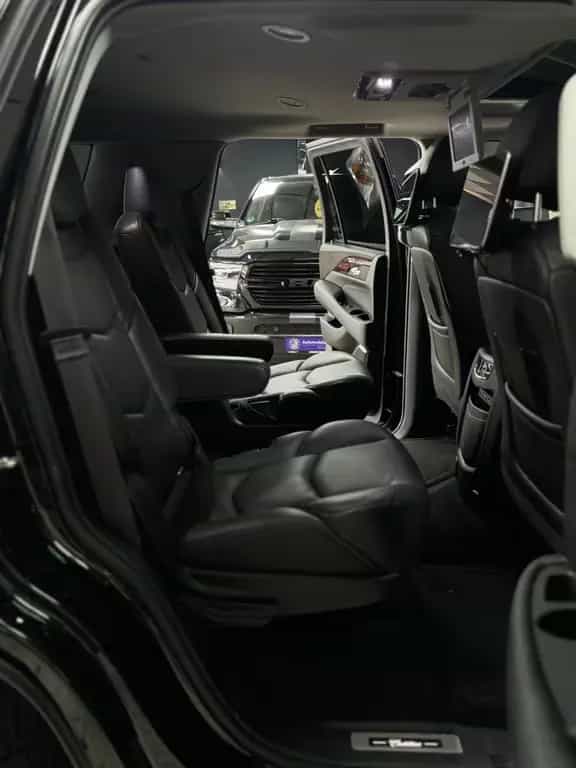 Cadillac Escalade 6.2 Platinum / HUD / 360° / 7Sitzer/LPG 07/2015-photo-23