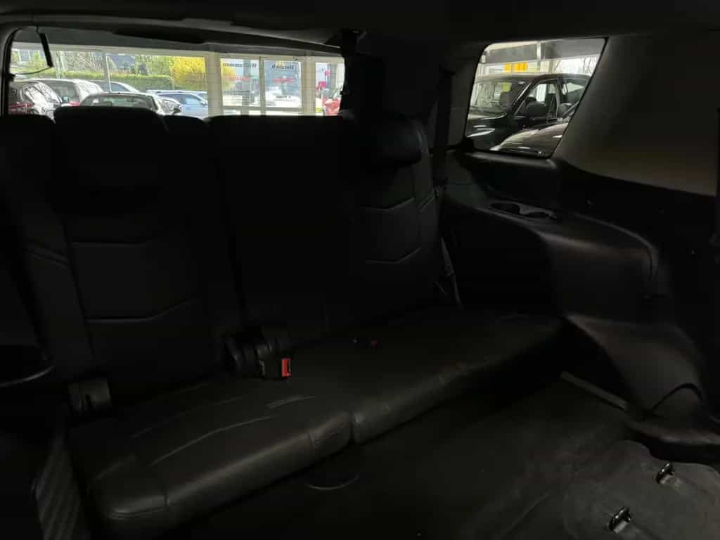 Cadillac Escalade 6.2 Platinum / HUD / 360° / 7Sitzer/LPG 07/2015-photo-24