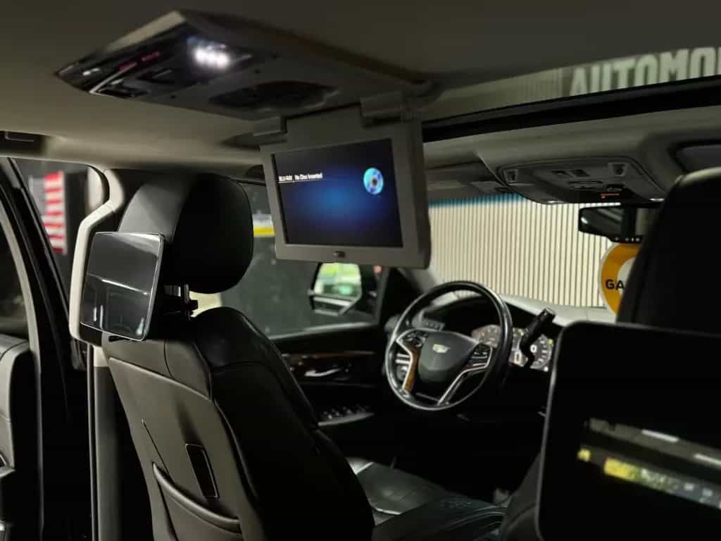 Cadillac Escalade 6.2 Platinum / HUD / 360° / 7Sitzer/LPG 07/2015-photo-25