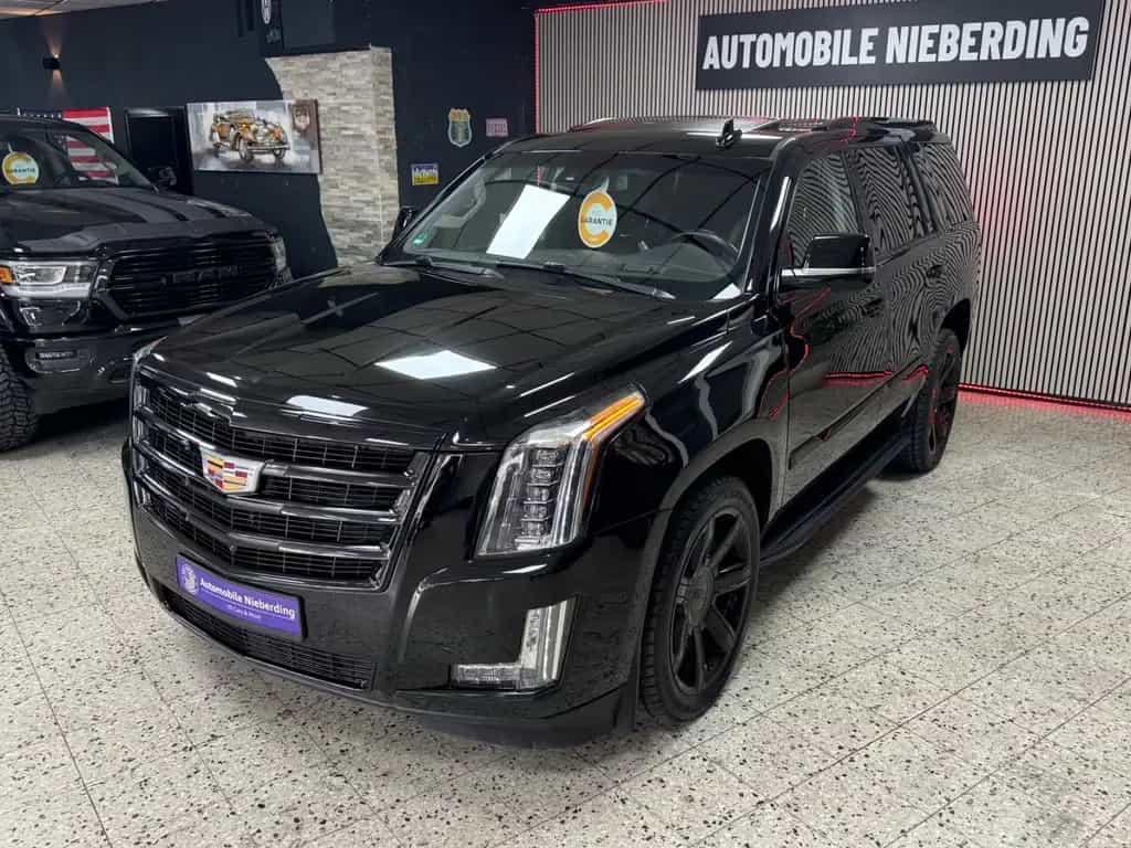 Cadillac Escalade 6.2 Platinum / HUD / 360° / 7Sitzer/LPG 07/2015-photo-3