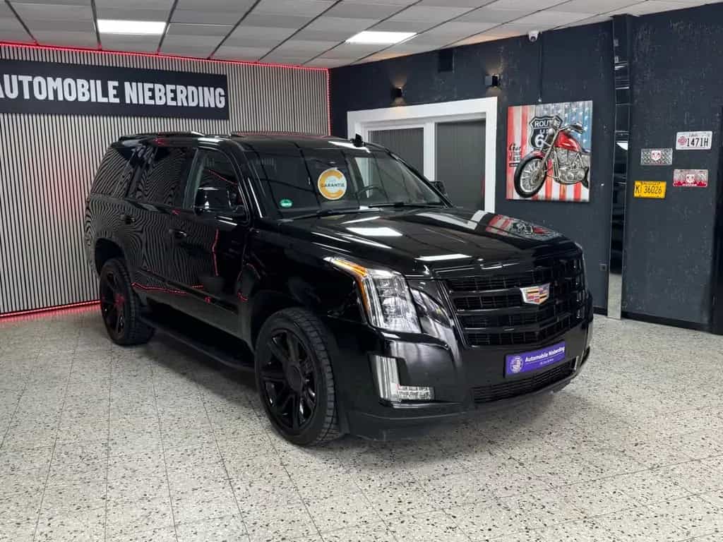 Cadillac Escalade 6.2 Platinum / HUD / 360° / 7Sitzer/LPG 07/2015-photo-5