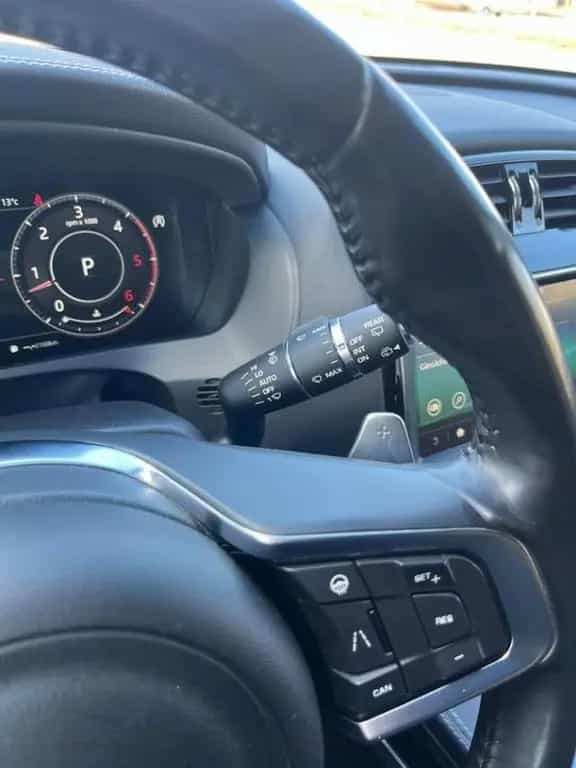 Jaguar F-Pace F-PACE 30d R-Sport AWD (EURO 6d-TEMP) 09/2019-photo-21