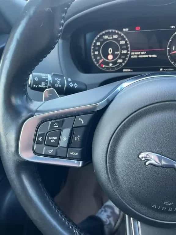 Jaguar F-Pace F-PACE 30d R-Sport AWD (EURO 6d-TEMP) 09/2019-photo-23